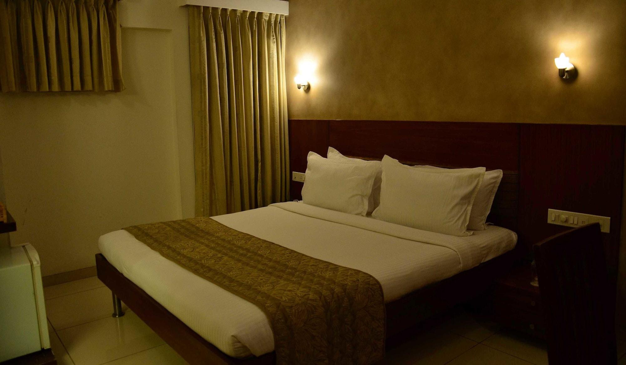 Hotel Cambay Sapphire, Gandhinagar Exterior foto