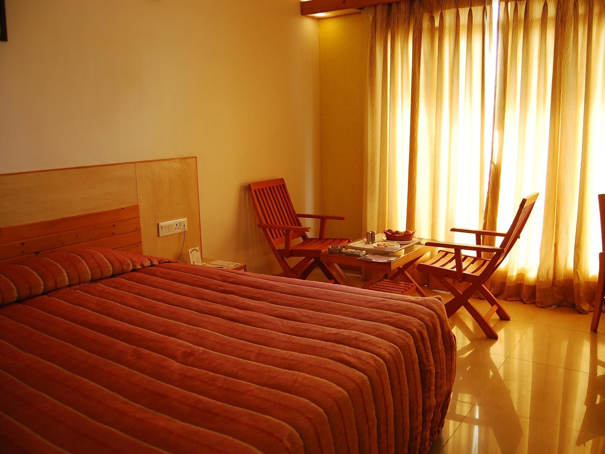 Hotel Cambay Sapphire, Gandhinagar Exterior foto