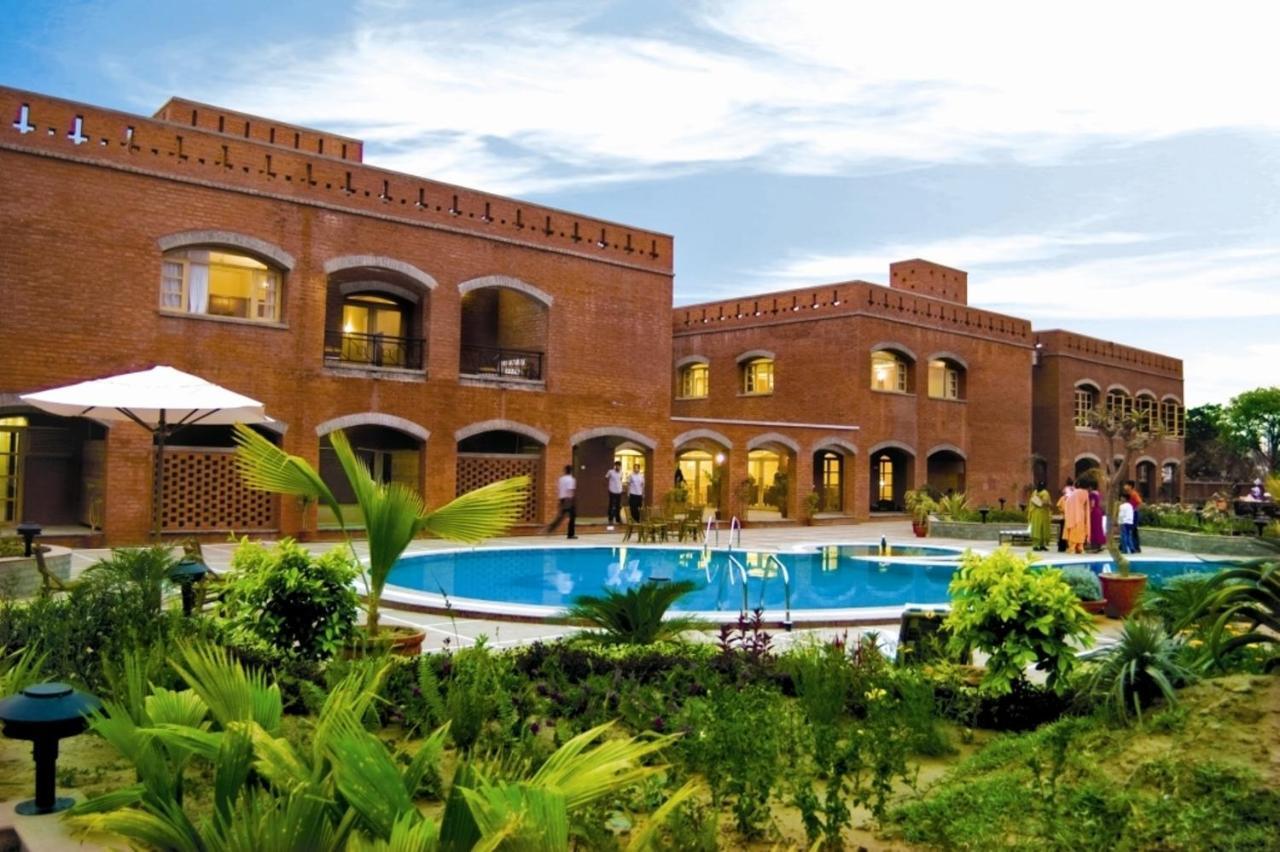 Hotel Cambay Sapphire, Gandhinagar Exterior foto